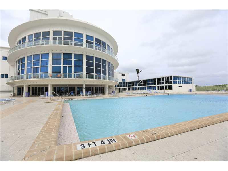 Castle Beach Resort Apartment Miami Beach Exterior foto